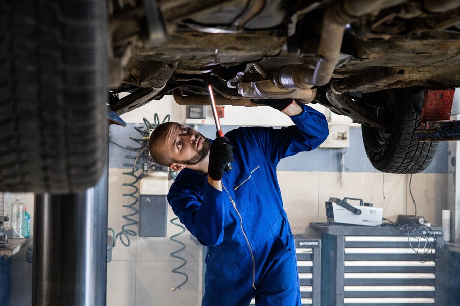 عیبیابی گیربکس هیوندای از زیر خودرو